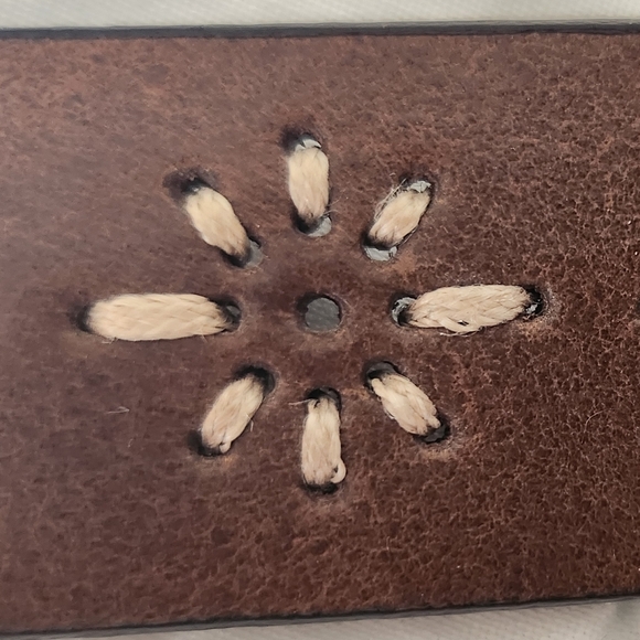 Genuine Leather Embroidered Belt Size L - Picture 6 of 14